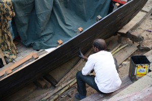 applying pitch by hand