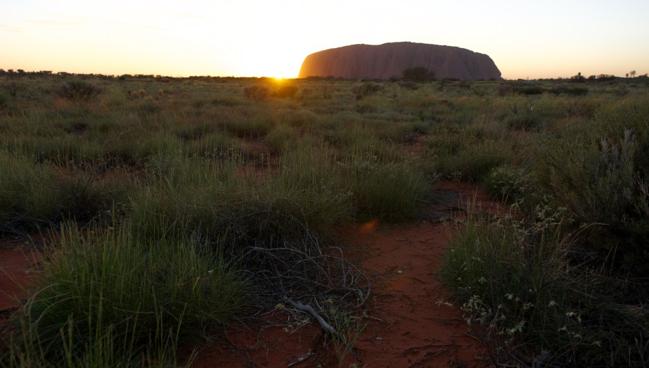 Uluru sunrise 1