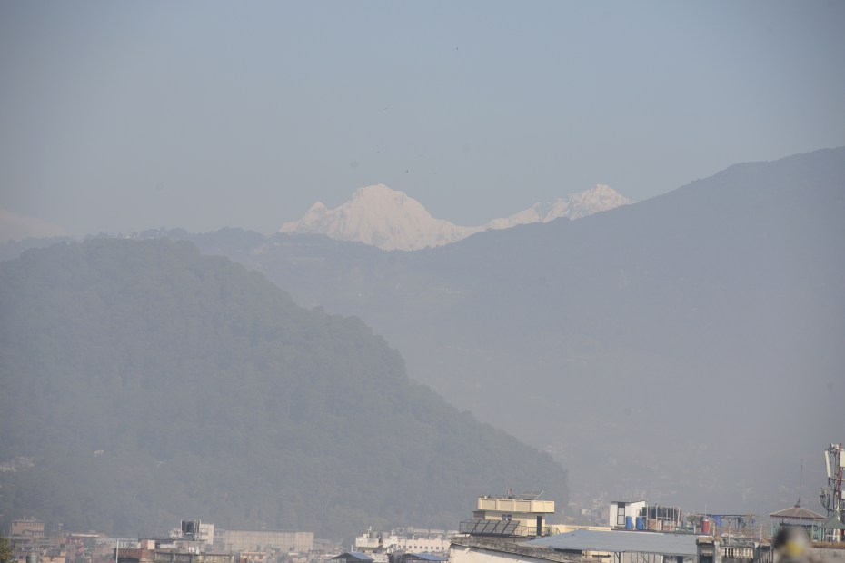 himalayan-peaks-from-katmandu
