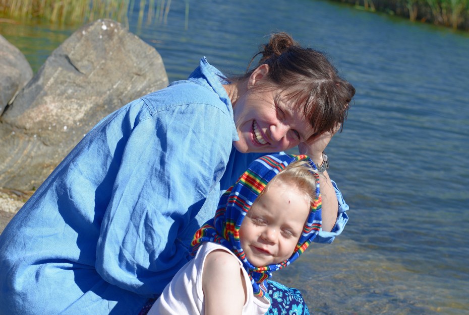 Rommi &amp; Liina by the sea